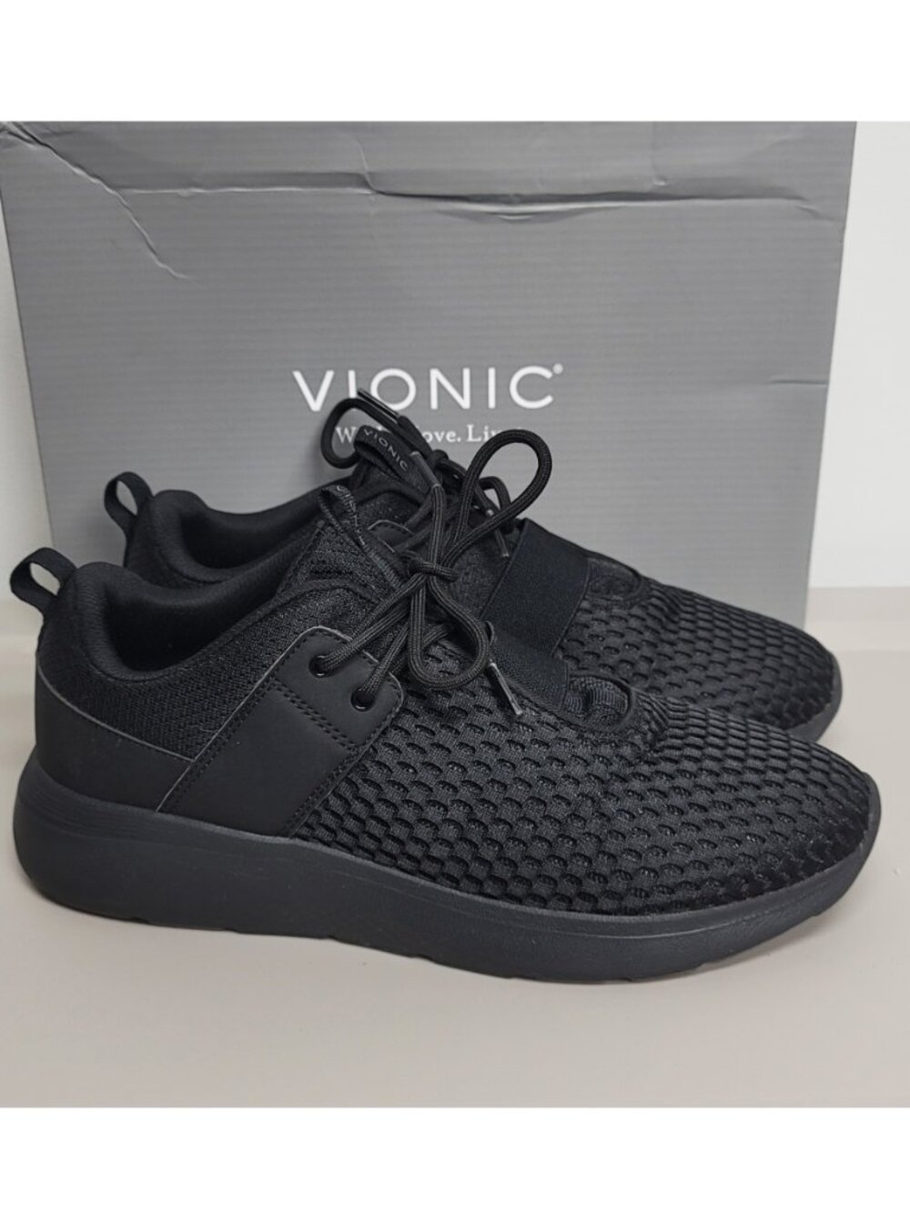 Vionic Coro Black Mesh Lace-Up Athletic Sneaker 10 Wide 10W